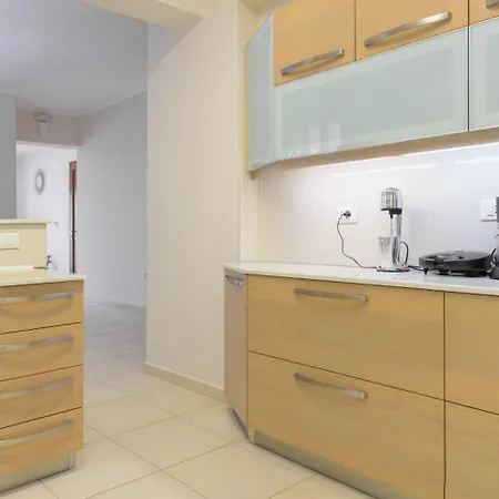 بيت للعطل Harmony House فاليراكي